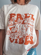 Load image into Gallery viewer, Fall Vibes Tee