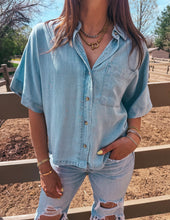 Load image into Gallery viewer, High Noon Button Up
