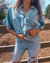 Load image into Gallery viewer, High Noon Button Up
