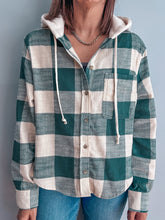 Load image into Gallery viewer, Evergreen Hooded Flannel
