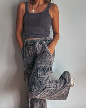 Load image into Gallery viewer, Mineral Wash Wide Leg Pant
