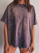 Load image into Gallery viewer, Spring Crew Tee -Blackberry
