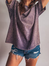 Load image into Gallery viewer, Spring Crew Tee -Blackberry
