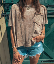 Load image into Gallery viewer, Weekend Tee - Brown
