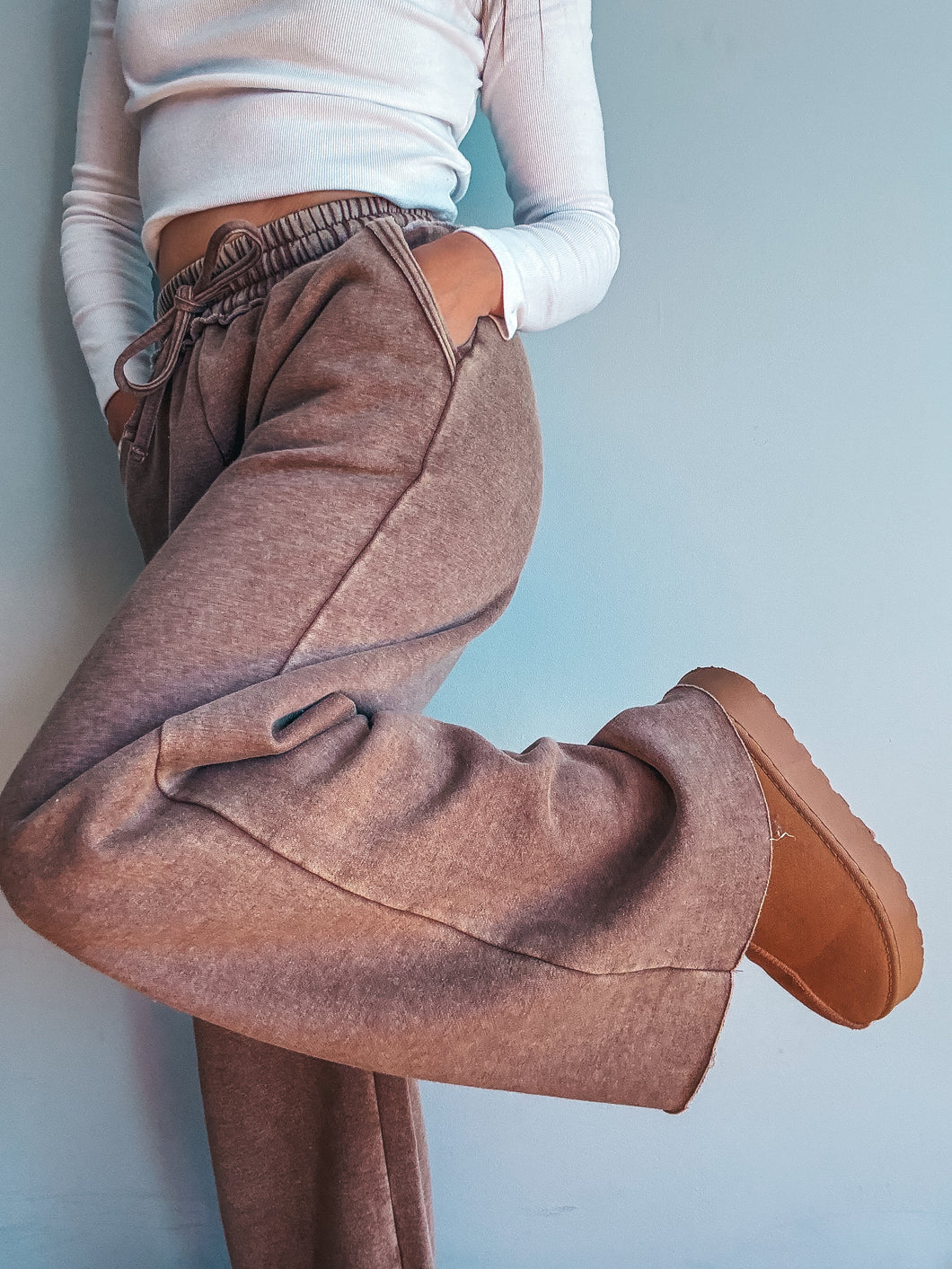 Mocha Cozy Wide Leg Sweatpants