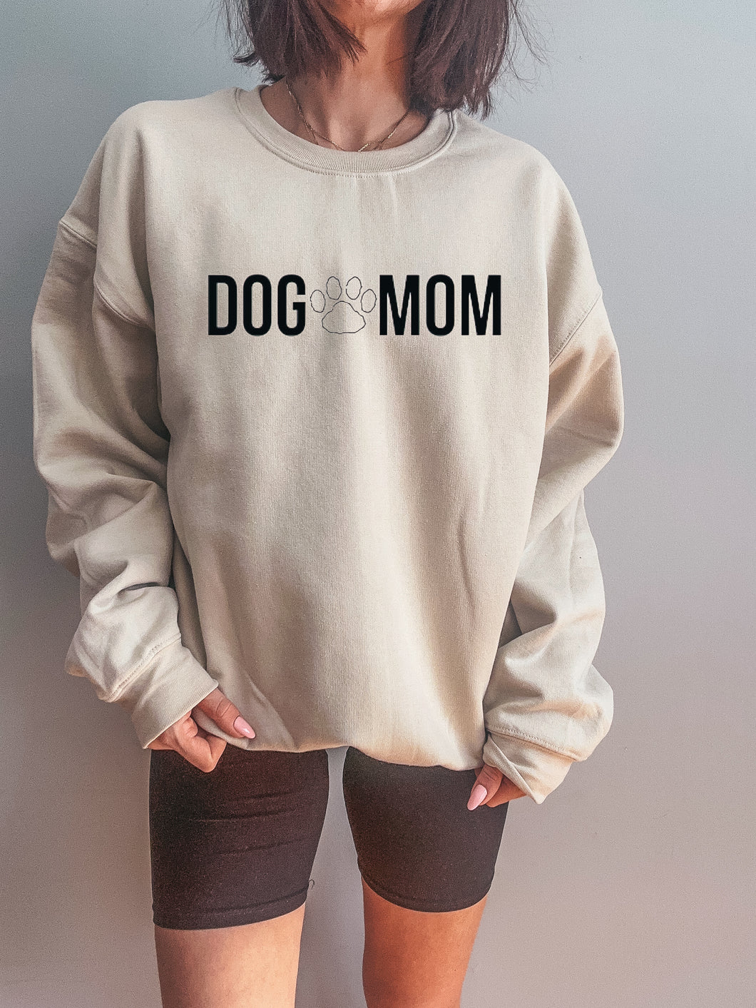 DOG MOM Crewneck Sweatshirt