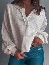 Load image into Gallery viewer, Winters Whisper Blouse
