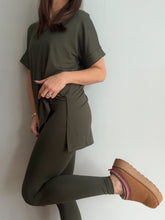 Load image into Gallery viewer, Manhatten Lounge Set - Dark Olive
